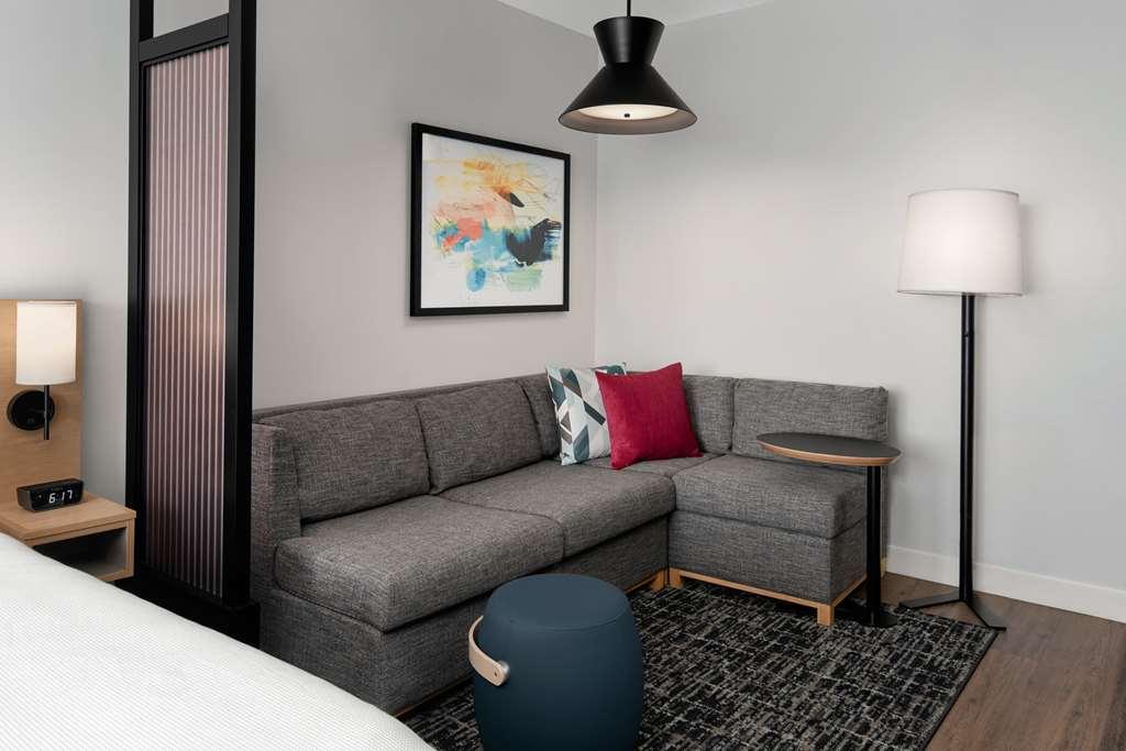 Hyatt Place Atlanta/Perimeter Center Room photo